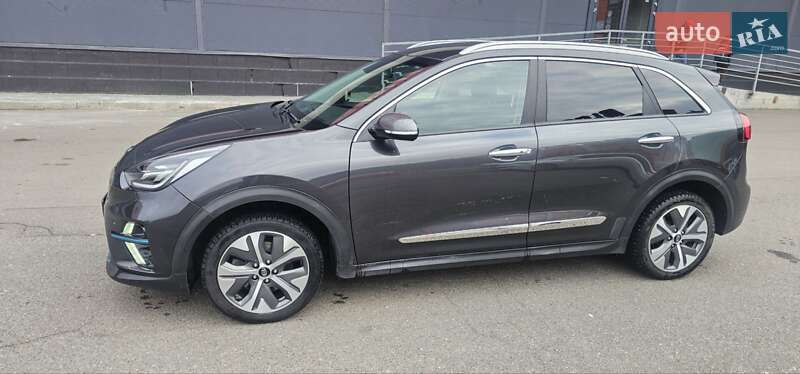 Позашляховик / Кросовер Kia Niro 2021 в Києві