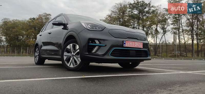 Позашляховик / Кросовер Kia Niro 2019 в Дніпрі фото 4 Позашляховик / Кросовер Kia Niro 2019 в Дніпрі