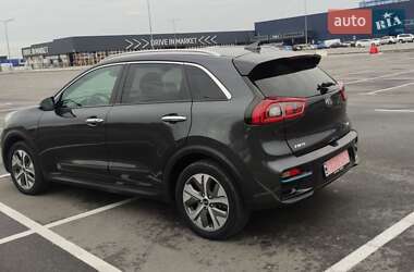 Внедорожник / Кроссовер Kia Niro 2019 в 