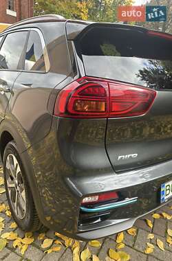 Позашляховик / Кросовер Kia Niro 2021 в  фото 13 Позашляховик / Кросовер Kia Niro 2021 в