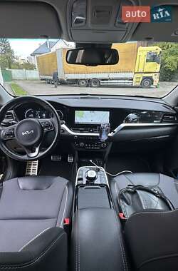 Позашляховик / Кросовер Kia Niro 2021 в  фото 43 Позашляховик / Кросовер Kia Niro 2021 в