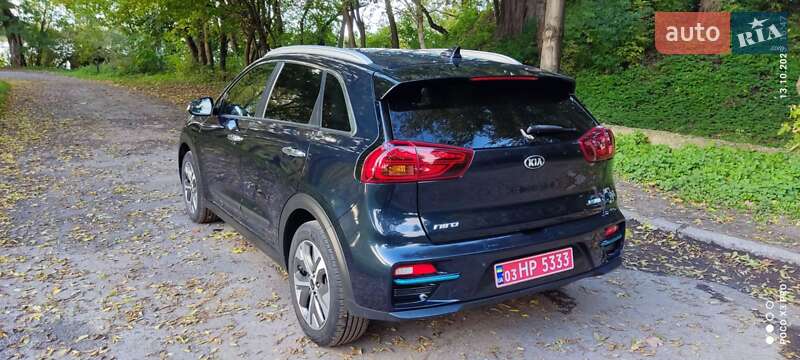 Позашляховик / Кросовер Kia Niro 2020 в Городку