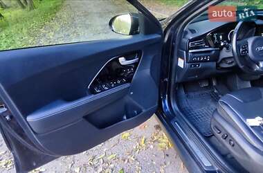 Внедорожник / Кроссовер Kia Niro 2020 в 