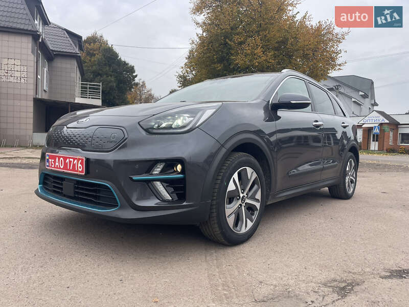 Внедорожник / Кроссовер Kia Niro 2021 в Бахмаче фото 2 Внедорожник / Кроссовер Kia Niro 2021 в Бахмаче