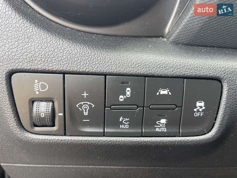 Внедорожник / Кроссовер Kia Niro 2021 в Бахмаче фото 15 Внедорожник / Кроссовер Kia Niro 2021 в Бахмаче