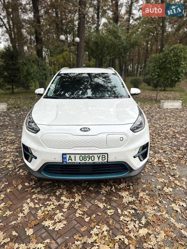 Внедорожник / Кроссовер Kia Niro 2020 в Ирпене