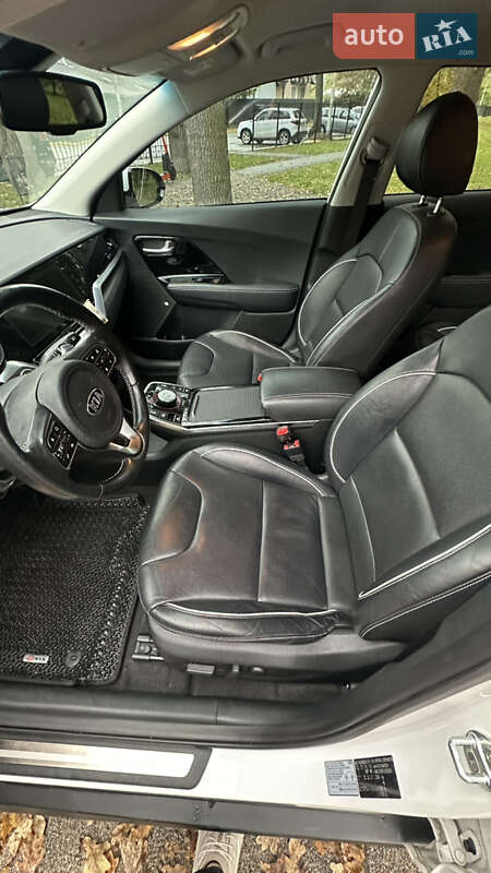 Внедорожник / Кроссовер Kia Niro 2020 в Ирпене