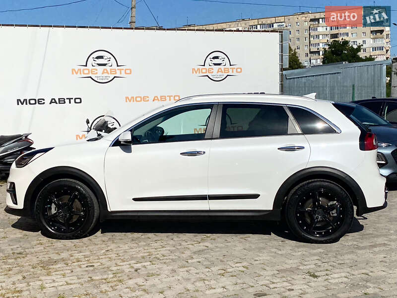 Внедорожник / Кроссовер Kia Niro 2019 в Ровно фото 7 Внедорожник / Кроссовер Kia Niro 2019 в Ровно