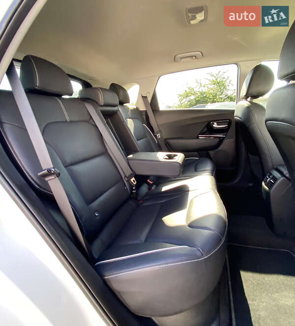 Внедорожник / Кроссовер Kia Niro 2019 в Ровно фото 28 Внедорожник / Кроссовер Kia Niro 2019 в Ровно