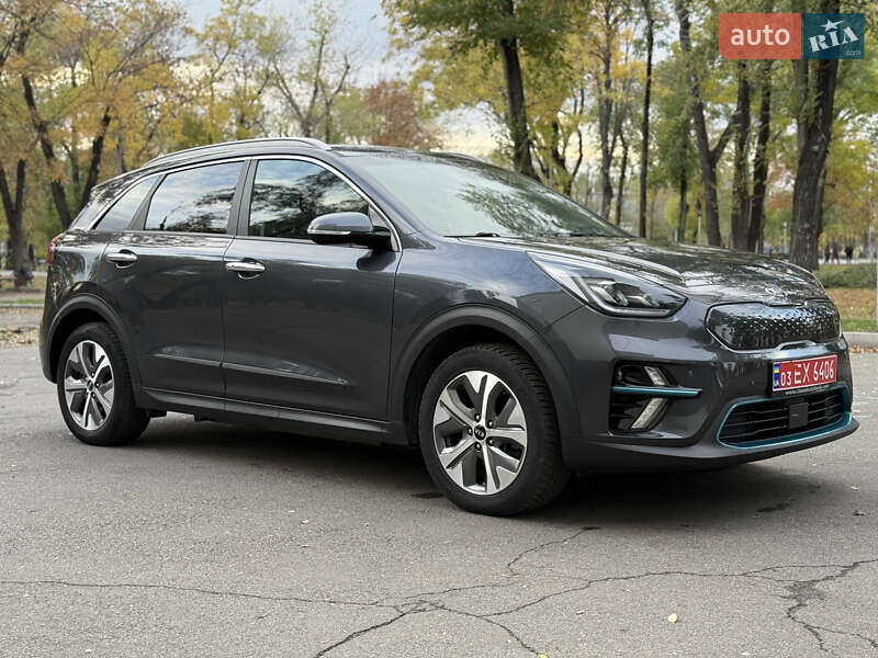 Внедорожник / Кроссовер Kia Niro 2020 в Кривом Роге