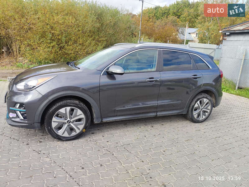 Внедорожник / Кроссовер Kia Niro 2019 в Трускавце фото 4 Внедорожник / Кроссовер Kia Niro 2019 в Трускавце