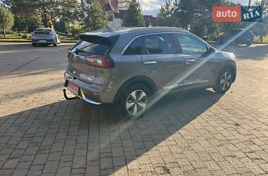 Позашляховик / Кросовер Kia Niro 2018 в  фото 5 Позашляховик / Кросовер Kia Niro 2018 в
