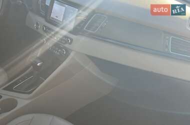 Позашляховик / Кросовер Kia Niro 2018 в  фото 42 Позашляховик / Кросовер Kia Niro 2018 в