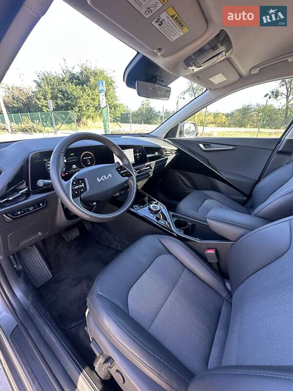 Внедорожник / Кроссовер Kia Niro 2024 в Белогородке