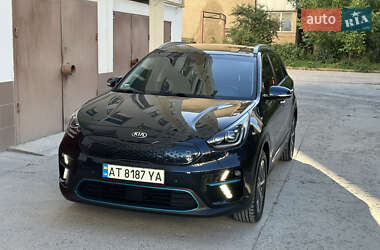 Позашляховик / Кросовер Kia Niro 2019 в 