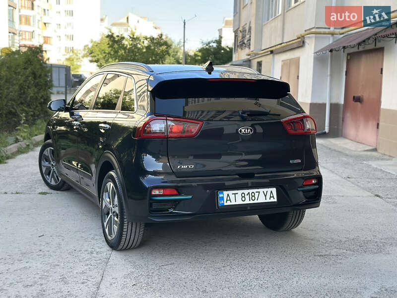 Позашляховик / Кросовер Kia Niro 2019 в Івано-Франківську
