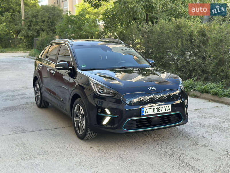 Позашляховик / Кросовер Kia Niro 2019 в Івано-Франківську
