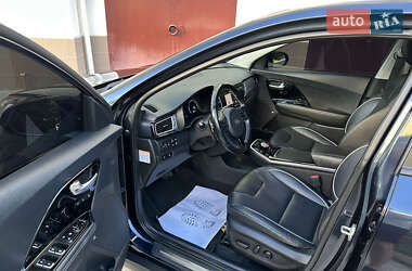 Позашляховик / Кросовер Kia Niro 2019 в 