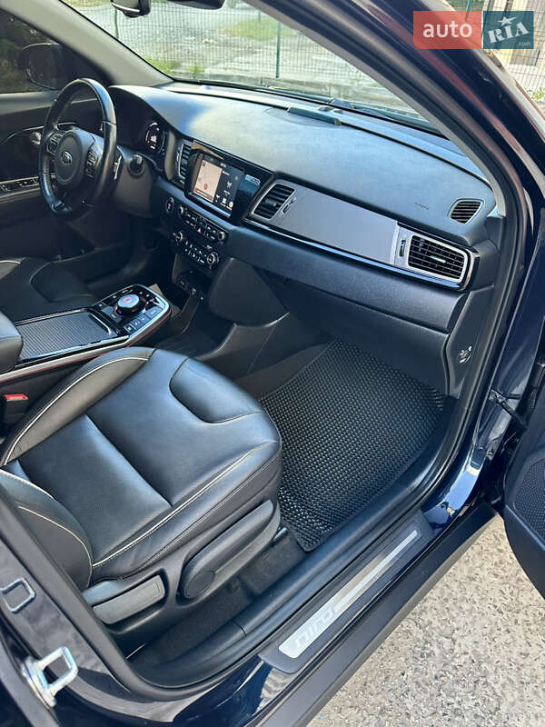 Позашляховик / Кросовер Kia Niro 2019 в Івано-Франківську
