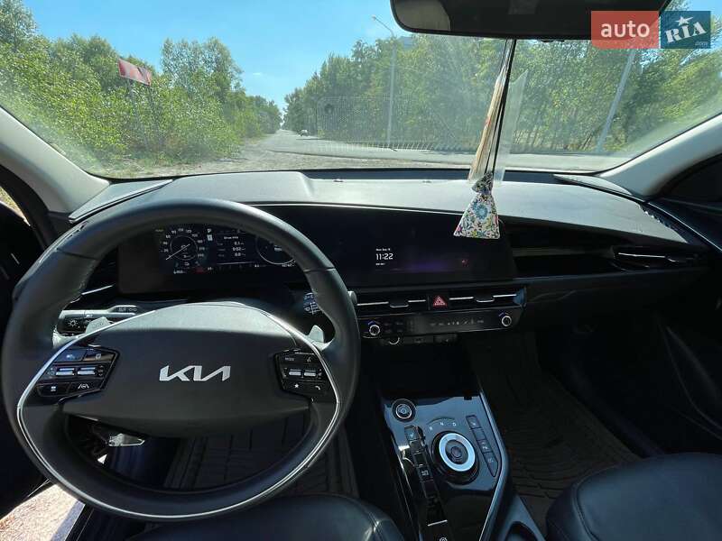 Внедорожник / Кроссовер Kia Niro 2024 в Каменском