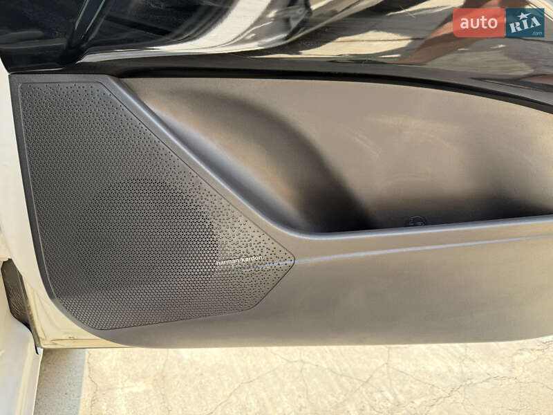 Позашляховик / Кросовер Kia Niro 2023 в Умані