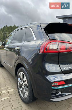 Внедорожник / Кроссовер Kia Niro 2019 в 