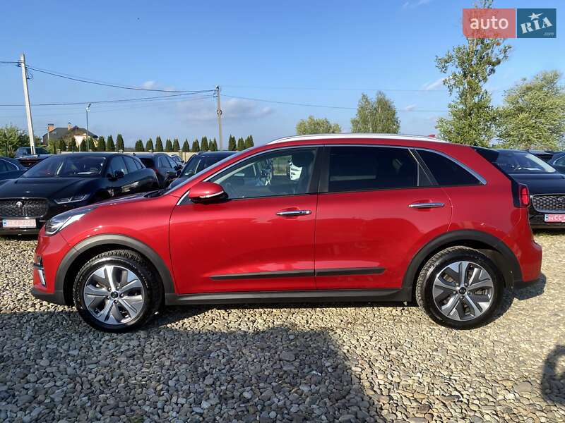 Позашляховик / Кросовер Kia Niro 2020 в Львові фото 12 Позашляховик / Кросовер Kia Niro 2020 в Львові
