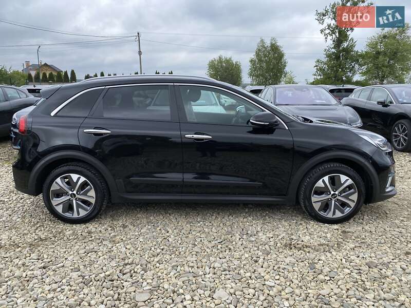 Внедорожник / Кроссовер Kia Niro 2020 в Львове фото 16 Внедорожник / Кроссовер Kia Niro 2020 в Львове
