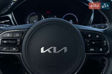 Внедорожник / Кроссовер Kia Niro 2022 в 