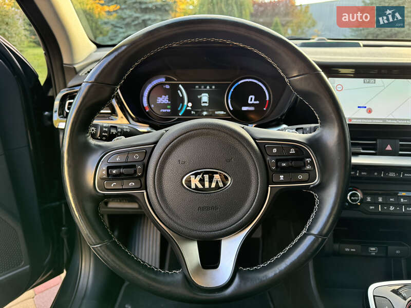 Позашляховик / Кросовер Kia Niro 2021 в Тернополі фото 7 Позашляховик / Кросовер Kia Niro 2021 в Тернополі
