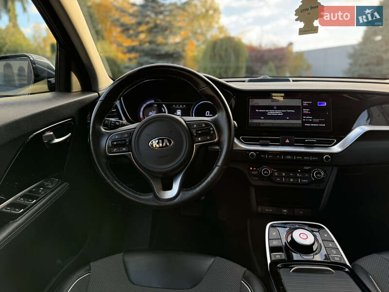 Позашляховик / Кросовер Kia Niro 2021 в Тернополі фото 17 Позашляховик / Кросовер Kia Niro 2021 в Тернополі