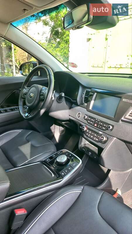 Позашляховик / Кросовер Kia Niro 2019 в Кам'янському фото 4 Позашляховик / Кросовер Kia Niro 2019 в Кам'янському