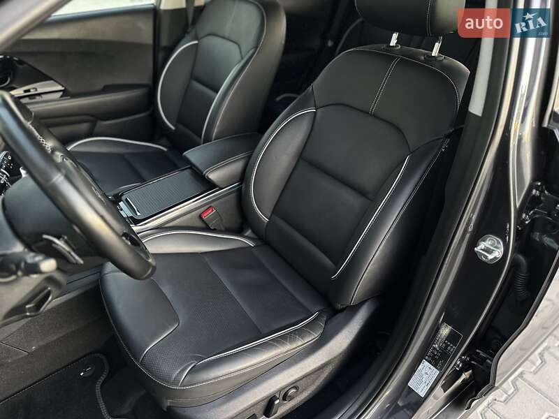 Внедорожник / Кроссовер Kia Niro 2020 в Тернополе фото 31 Внедорожник / Кроссовер Kia Niro 2020 в Тернополе