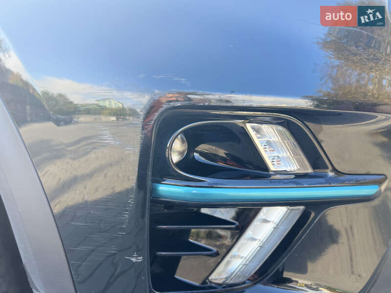Внедорожник / Кроссовер Kia Niro 2019 в Львове