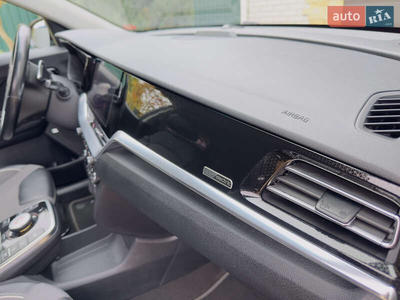 Позашляховик / Кросовер Kia Niro 2021 в Козятині