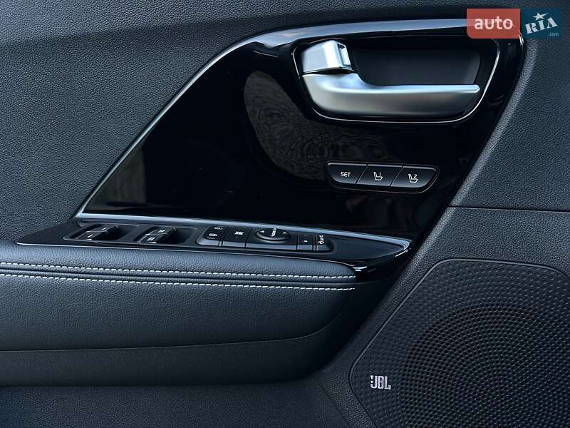 Позашляховик / Кросовер Kia Niro 2020 в Львові фото 42 Позашляховик / Кросовер Kia Niro 2020 в Львові