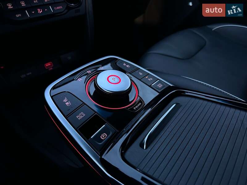 Позашляховик / Кросовер Kia Niro 2020 в Львові фото 72 Позашляховик / Кросовер Kia Niro 2020 в Львові