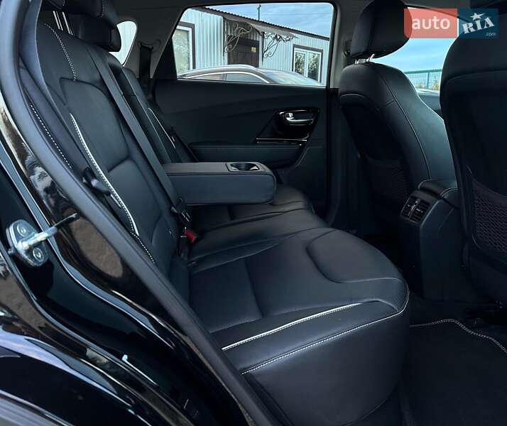 Позашляховик / Кросовер Kia Niro 2020 в Львові фото 90 Позашляховик / Кросовер Kia Niro 2020 в Львові