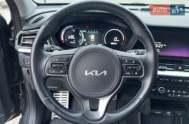 Внедорожник / Кроссовер Kia Niro 2022 в 