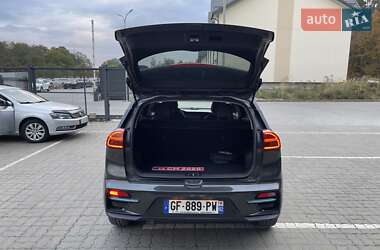 Внедорожник / Кроссовер Kia Niro 2022 в 