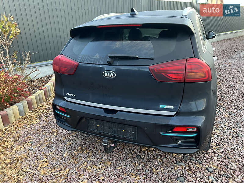 Внедорожник / Кроссовер Kia Niro 2020 в Львове фото 5 Внедорожник / Кроссовер Kia Niro 2020 в Львове