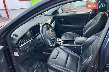 Внедорожник / Кроссовер Kia Niro 2020 в 