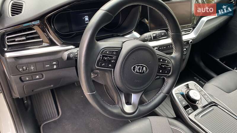 Внедорожник / Кроссовер Kia Niro 2021 в Киеве фото 24 Внедорожник / Кроссовер Kia Niro 2021 в Киеве