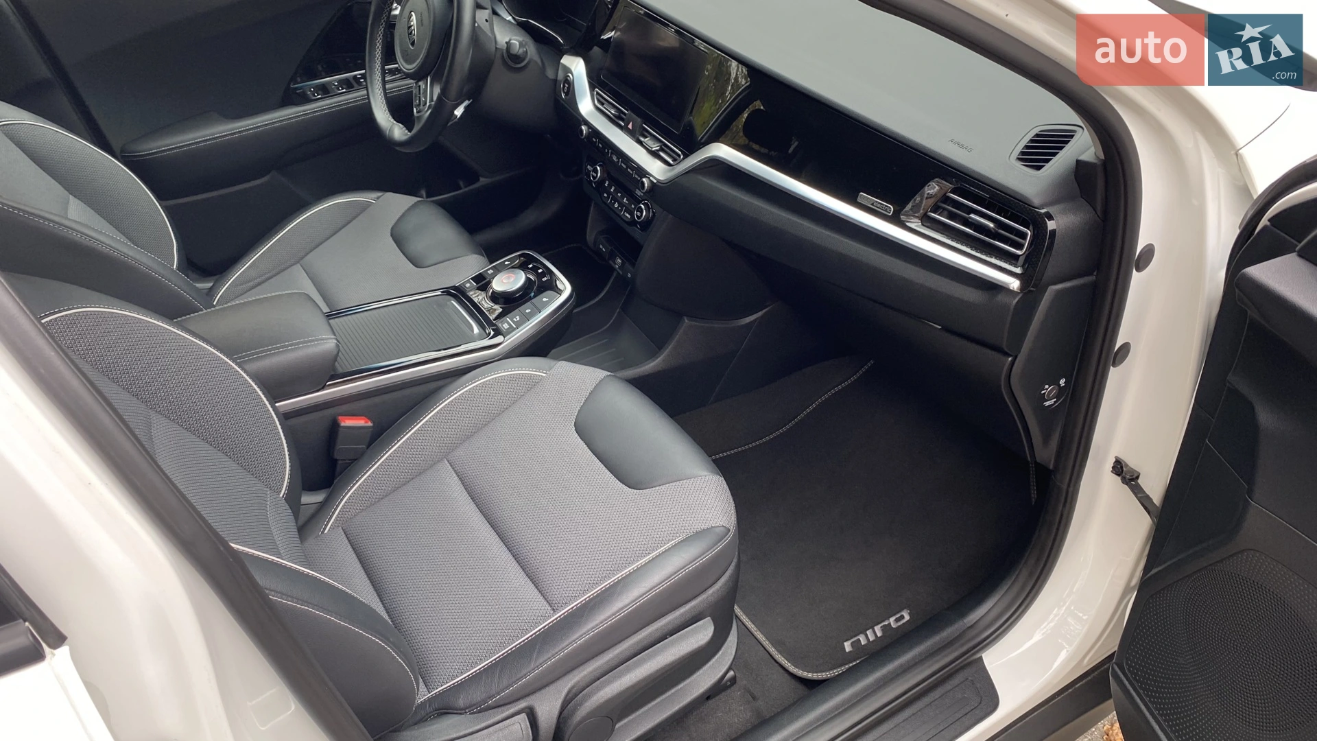 2021 Kia Niro - мініатюра 32