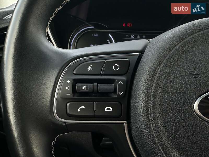 Позашляховик / Кросовер Kia Niro 2020 в Львові фото 46 Позашляховик / Кросовер Kia Niro 2020 в Львові