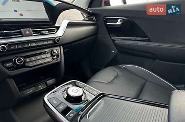 Позашляховик / Кросовер Kia Niro 2020 в  фото 71 Позашляховик / Кросовер Kia Niro 2020 в