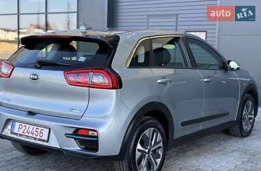 Внедорожник / Кроссовер Kia Niro 2020 в 