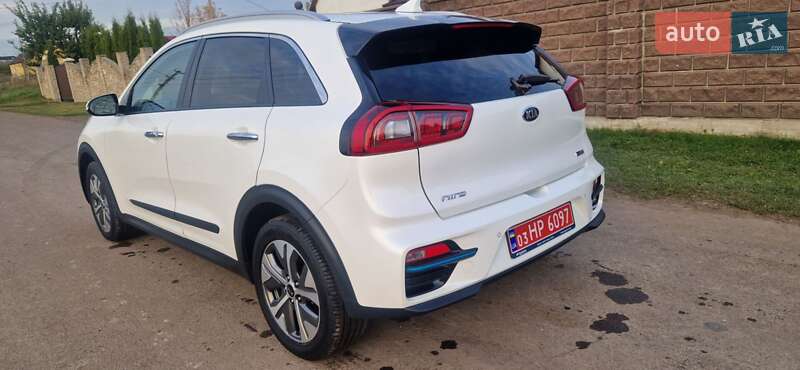Внедорожник / Кроссовер Kia Niro 2019 в Дубно фото 6 Внедорожник / Кроссовер Kia Niro 2019 в Дубно
