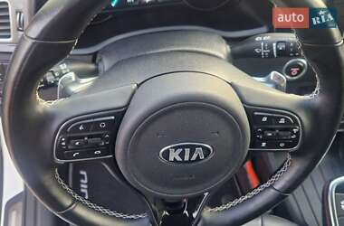 Внедорожник / Кроссовер Kia Niro 2019 в 