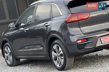 Внедорожник / Кроссовер Kia Niro 2020 в 
